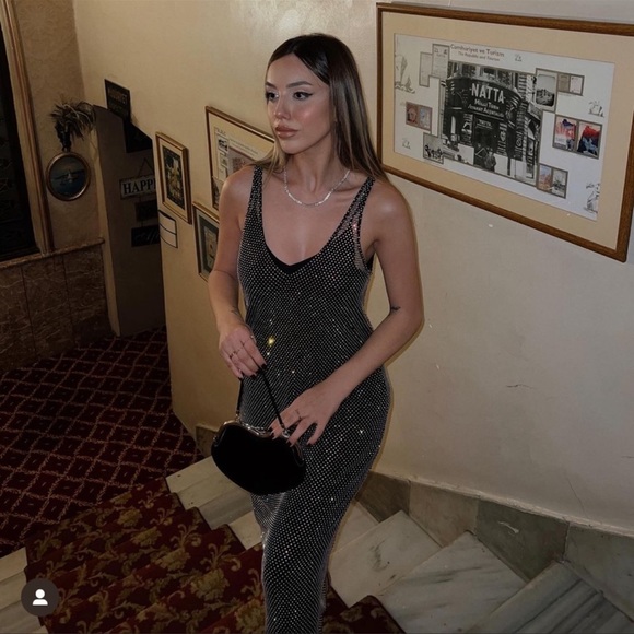 Zara Limited Edition Rhinestone
Mesh Dress - Picture 2 of 16